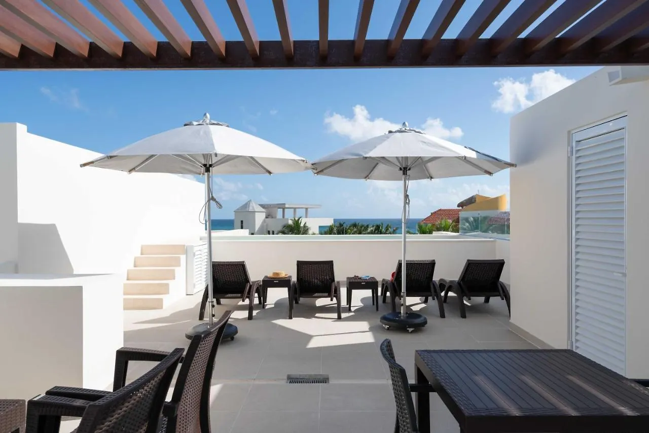 דירות אקומל Casa Blanca By The Caribbean Sea